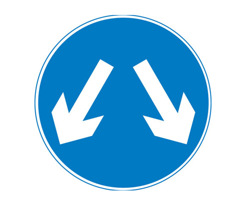 Дорожный знак "Проезд в обе стороны" в Англии - Pass either side